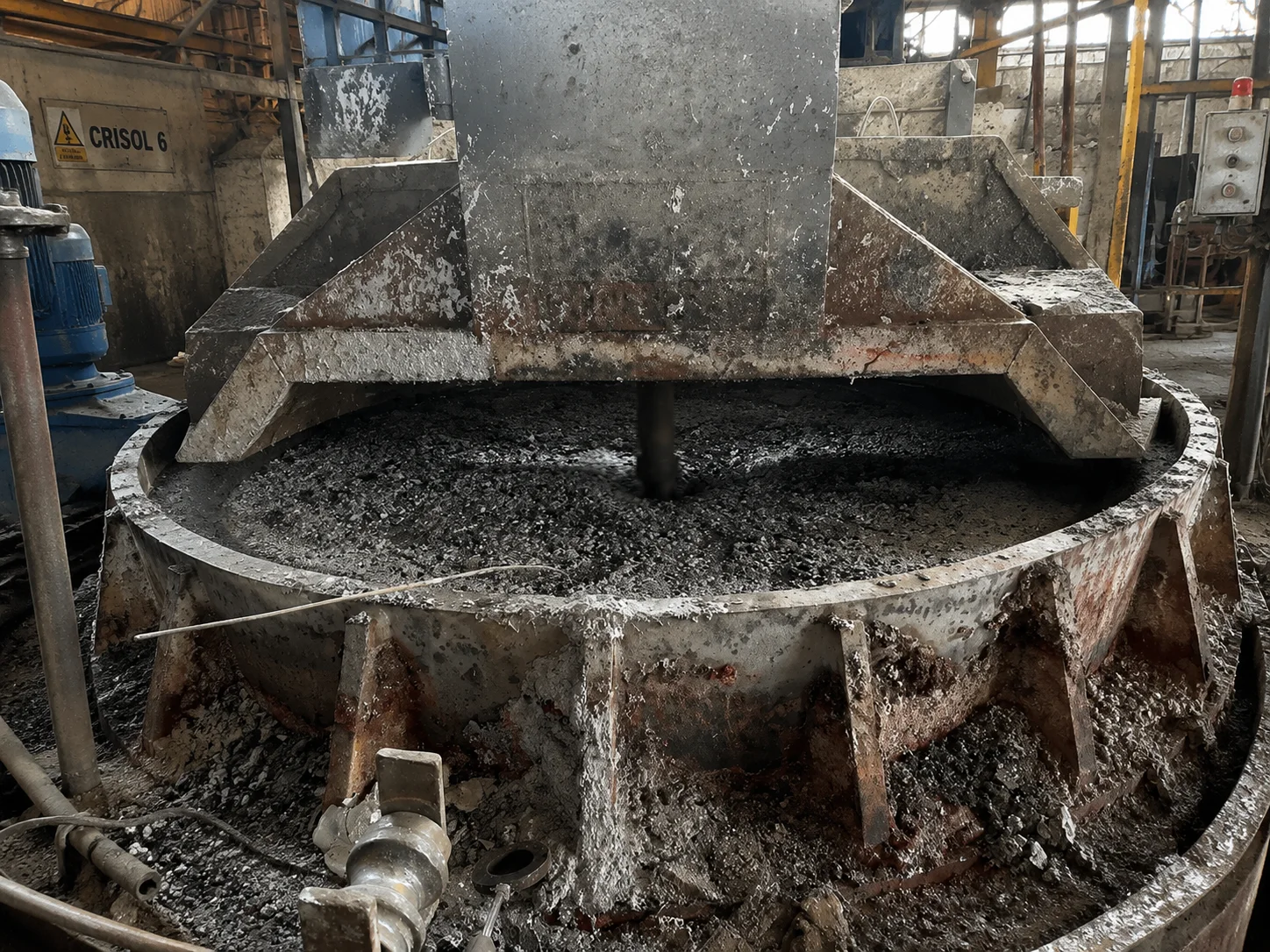 Refining kettle charged with lead inside the FUNMETAL plant